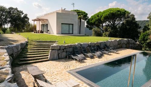 Four-Bedroom Holiday Home