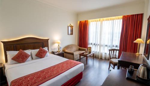 Deluxe Room - 15% off on Food and Beverages