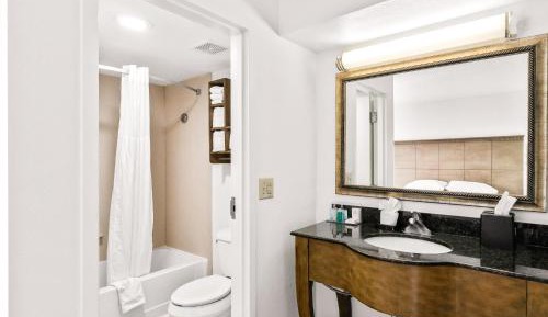 Double Room with Two Double Beds - Non-Smoking
