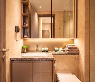 Suite with City View