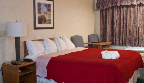 Deluxe King Room