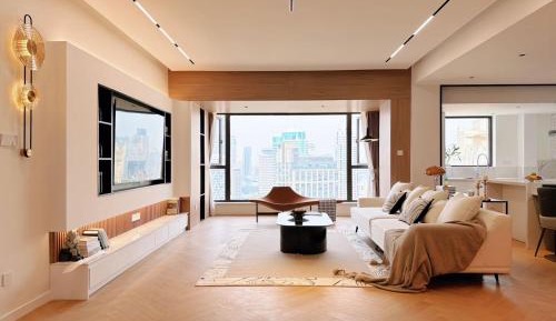 Three-Bedroom Apartment