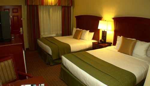 Queen Room with Two Queen Beds - Non-Smoking