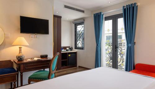 Junior Suite Double with Balcony