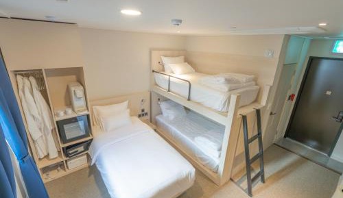 Economy Triple Room
