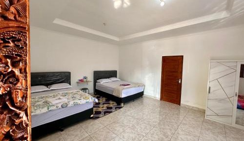 Double or Twin Room with Bathroom