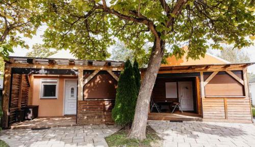 Two Bedroom Holiday Home with Terrace