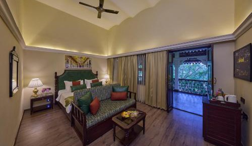 Luxury Heritage with Lawn view Balcony (Complimentary Hi Tea)