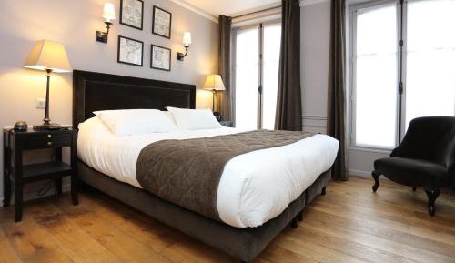 Deluxe Double or Twin Room with Balcony