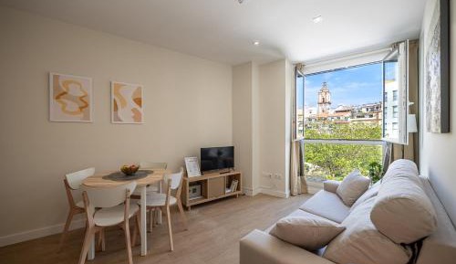 Apartment with Park View