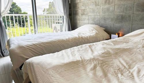 Twin Room with Shower