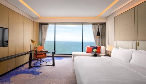 Deluxe Ocean View King