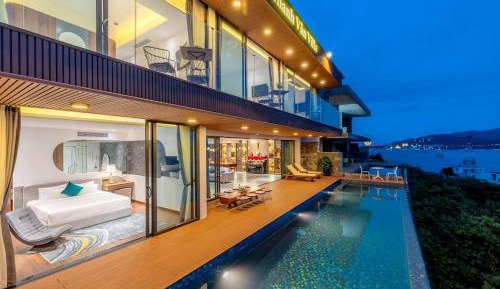 Deluxe Villa