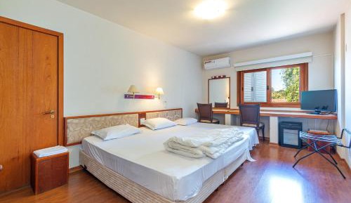 Luxury Triple Room