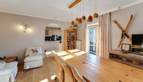Three-Bedroom Apartment with Terrace