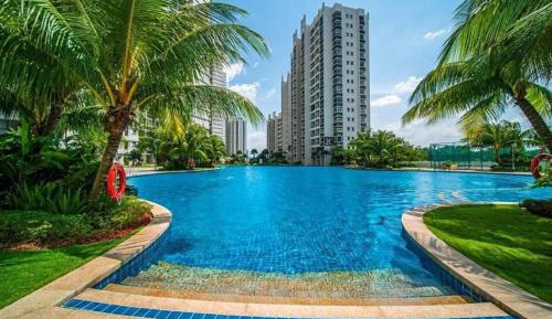 Two-Bedroom Apartment with Partial Ocean View