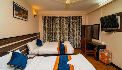 Double Room with Private Bathroom