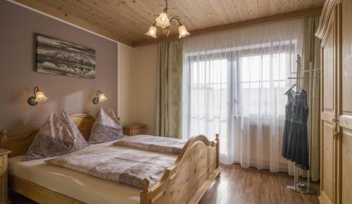 Two-Bedroom Apartment with Bath