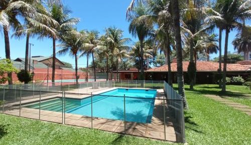 Queen Room with Pool View