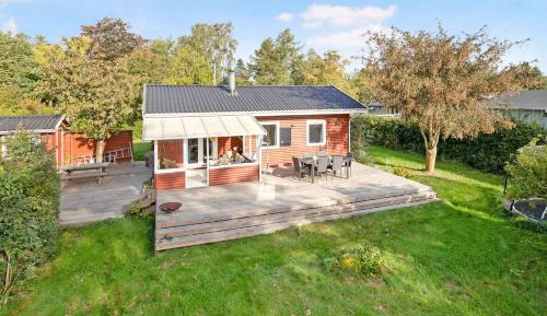 Two-Bedroom Holiday Home