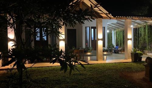 Family Room with Garden View