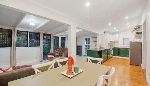 Three-Bedroom Holiday Home 