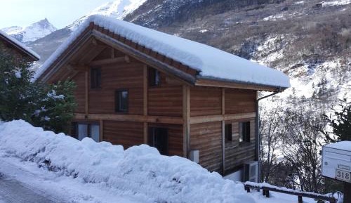 One-Bedroom Chalet