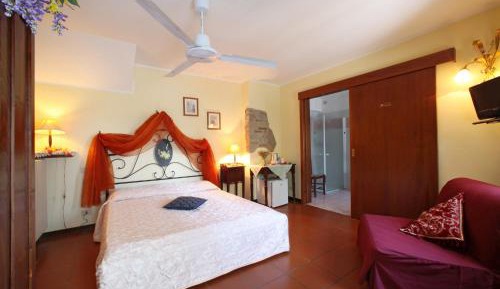 Large Double Room