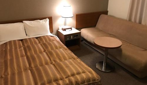 Single Room with Small Double Bed - Non Smoking