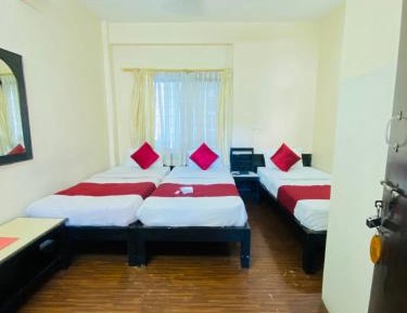 Comfort Triple Room