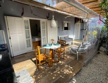 Bungalow with Patio