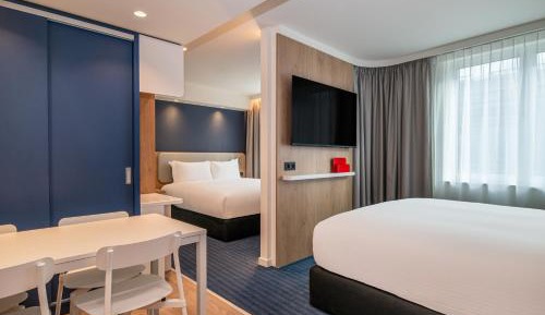 Two-Bedroom Suite