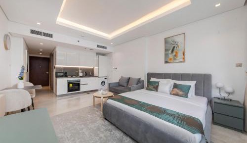 Studio Apartment with Balcony
