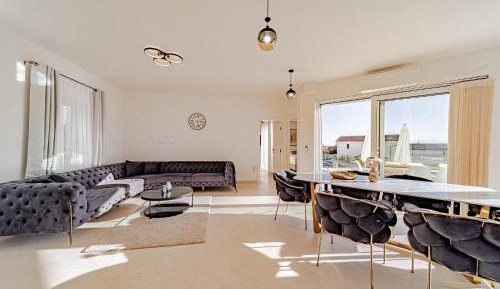 Four-Bedroom Holiday Home