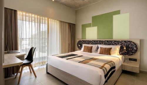 King Suite with Balcony