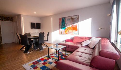 Deluxe Two-Bedroom Apartment with Garden View