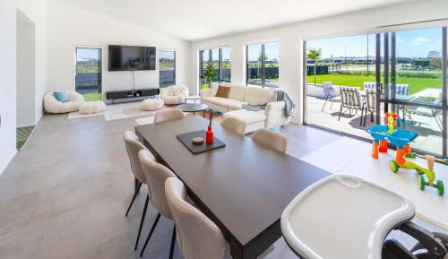 Four-Bedroom Apartment
