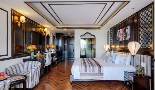 Double or Twin Room with View