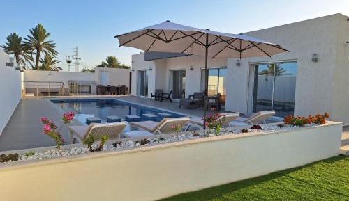 Deluxe Villa