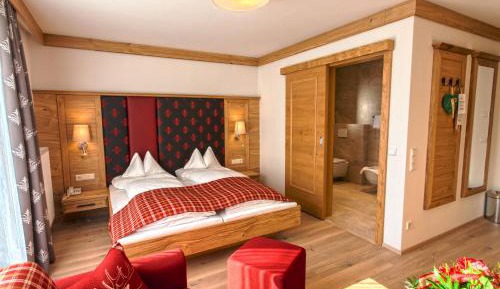 Superior Double Room with Mountain View And Balcony