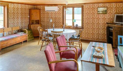 Two-Bedroom Holiday Home