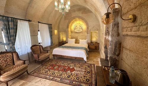 Deluxe Arch Room