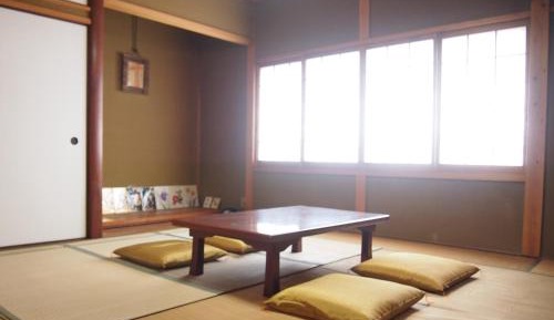 Japanese-Style Room