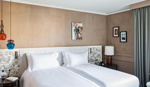 Luxury Single Room with Two Single Beds and Courtyard or Rue Scribe View