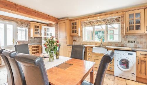 Four-Bedroom Holiday Home