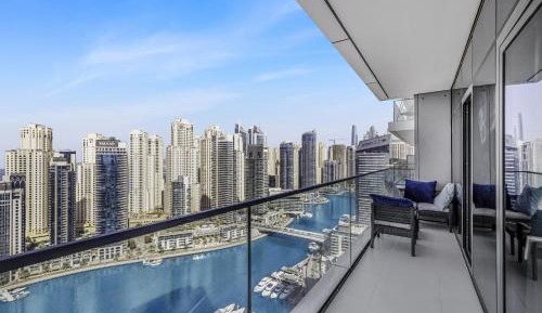 Two-Bedroom Deluxe Apartment with Harbor View