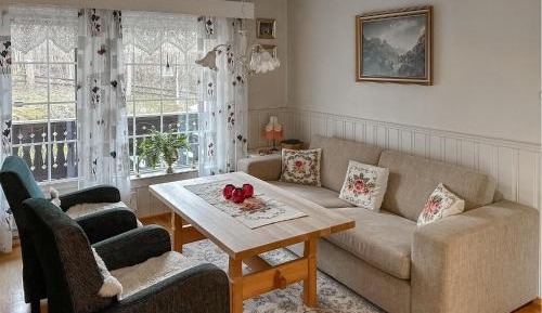 Three-Bedroom Holiday Home 