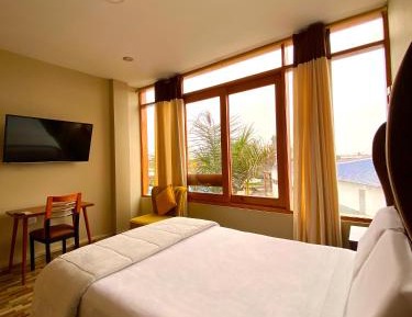 King Room with Pool View