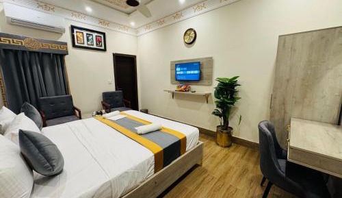 Double Room