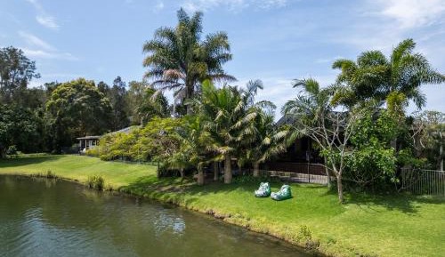 Four-Bedroom Holiday Home